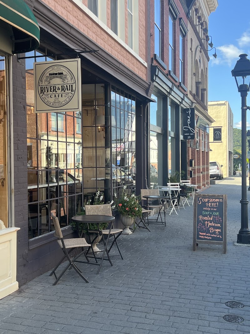 River & Rail Cafe