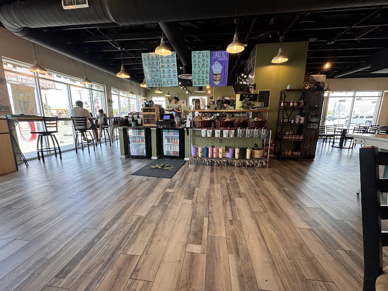 Roasted Rooster Coffee & Waffles