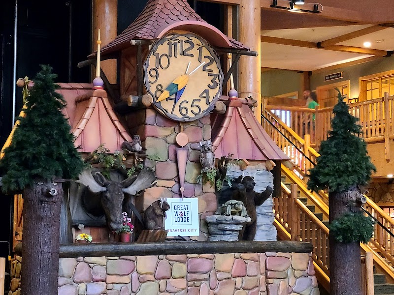 Bear Paw Sweets & Eats