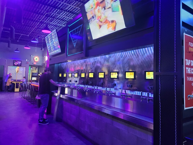 The CraftCade - Pizza, Arcade, & Bar