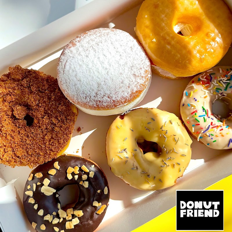 Donut Friend - Highland Park - Dessert, Ice Cream, Coffee & More