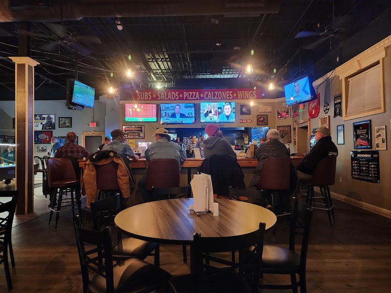 Front Row Sports Bar & Grill/Emerson Perk