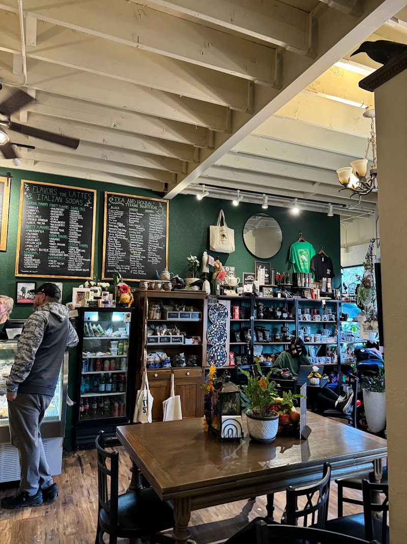 Raven's Roast Coffee Lounge