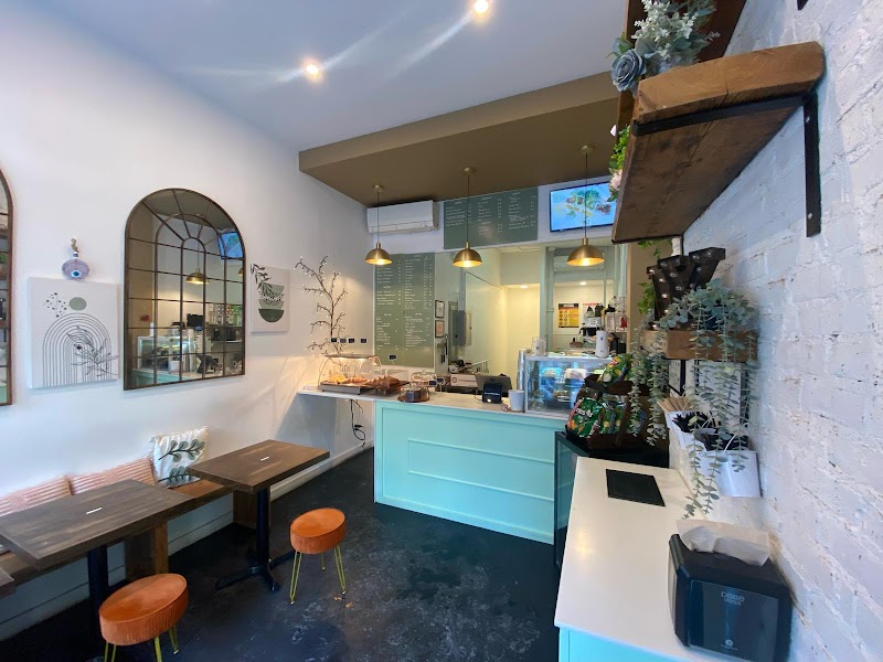 The Ivy Coffee & Tea & Bakery