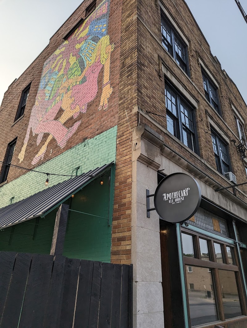 Apothecary Ale House & Cafe