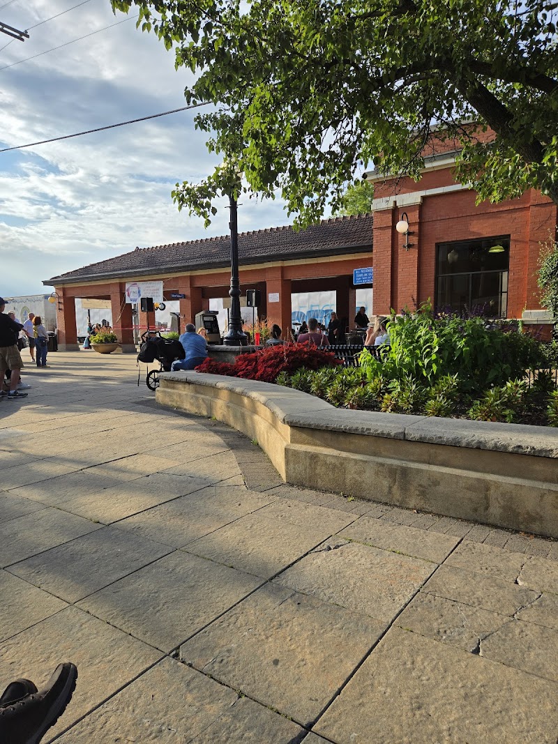 The Great Sandeenie Bakery & Coffee Shop