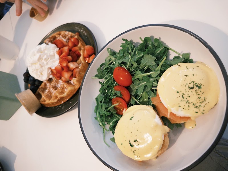 bōm dough cafe - lechmere