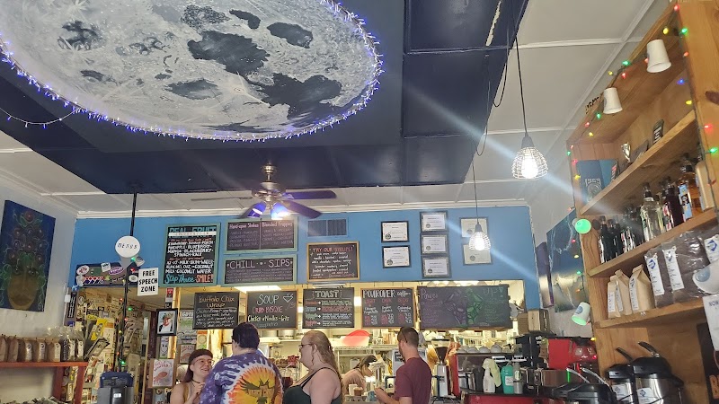 New Moon Cafe