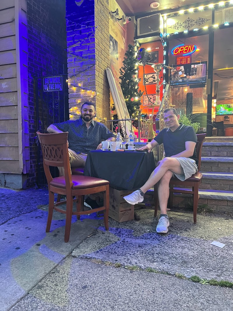 Baligh Café – Hookah Lounge