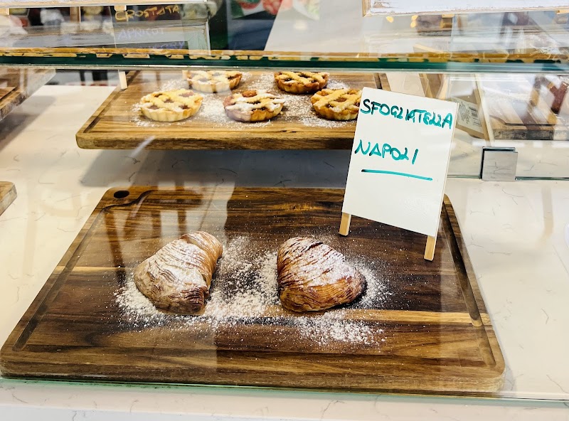 Amore Caffe Boca gelateria ( ice cream )