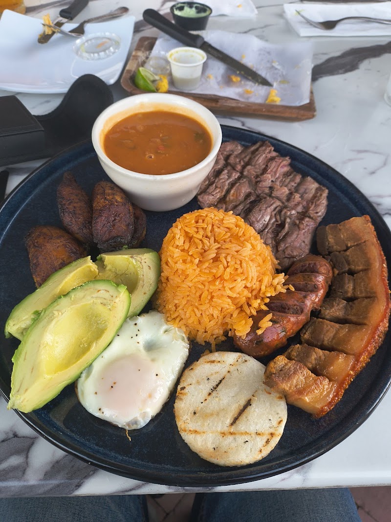 Quiubo Colombian Bistro