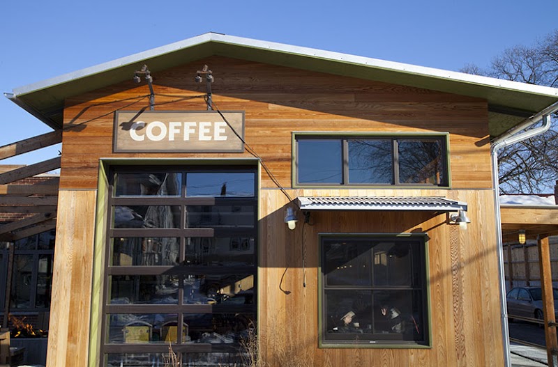 Colectivo Coffee 68th St.