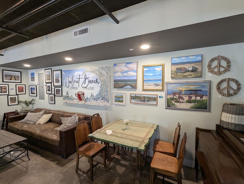 Walnut Beach Coffee House