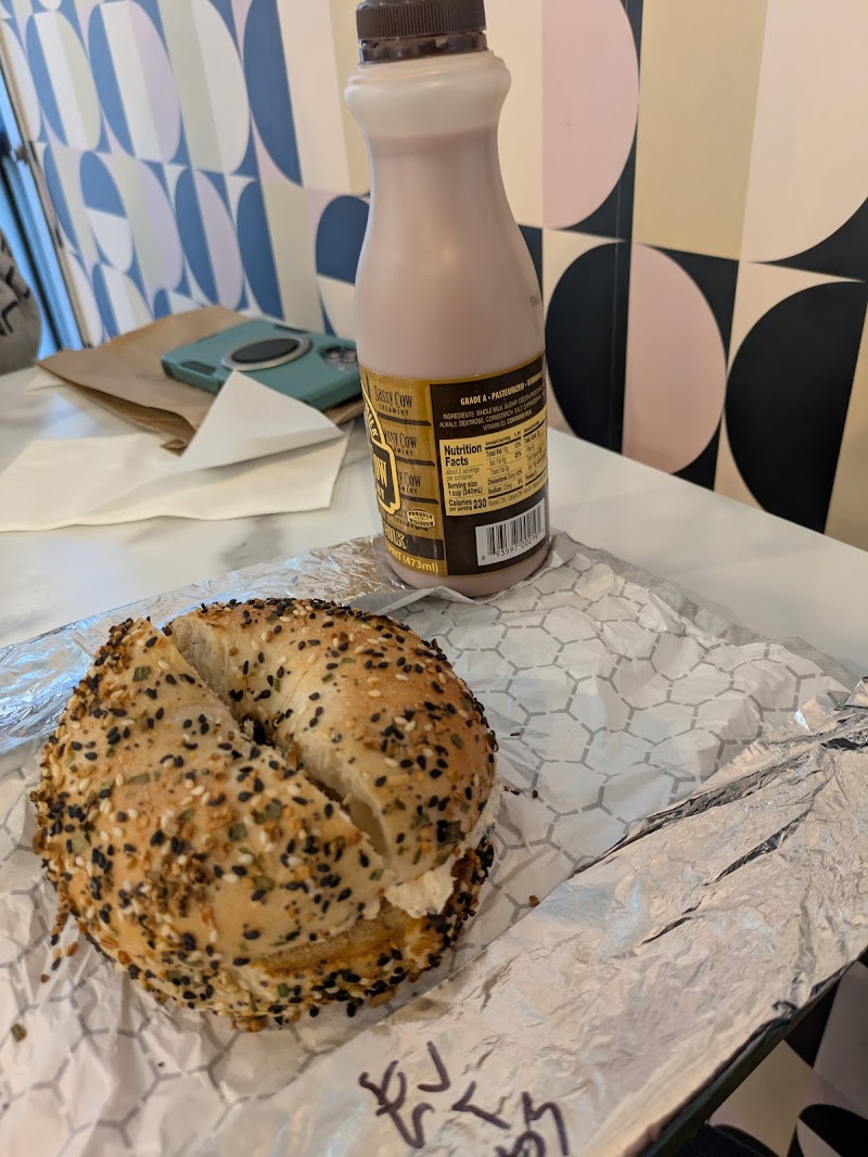 Allie Boy’s Bagelry & Luncheonette | East Side