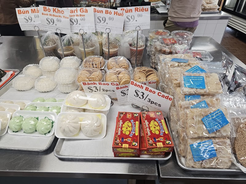 Cali Bakery & Market