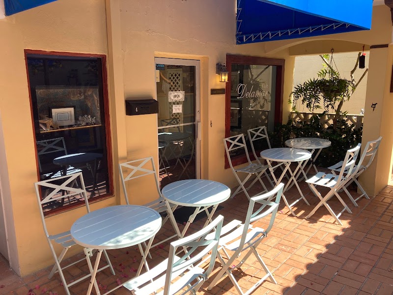 Cafe Delamar