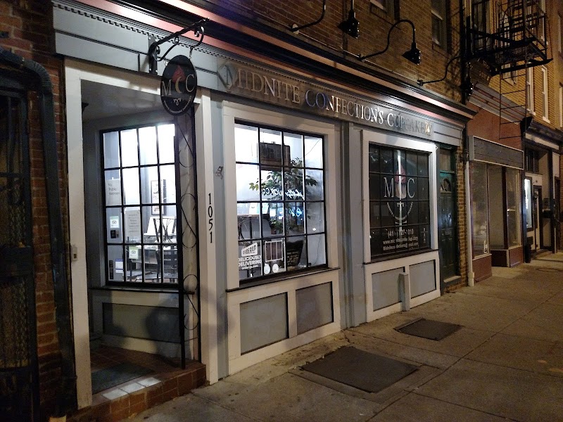 Midnite Confections Cupcakery