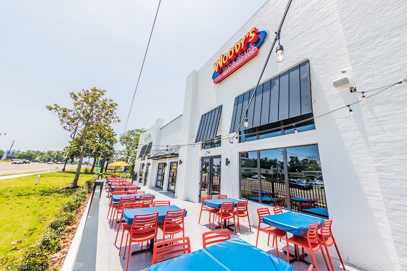 Woody's Roadside Gulfport