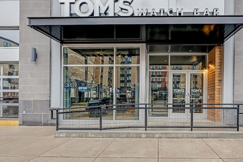 Tom's Watch Bar - Pittsburgh