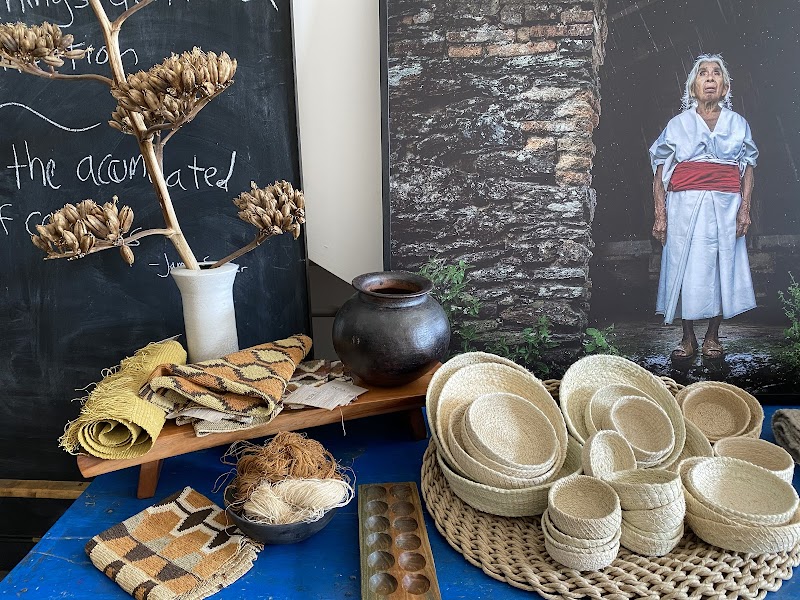 Living Threads Studio