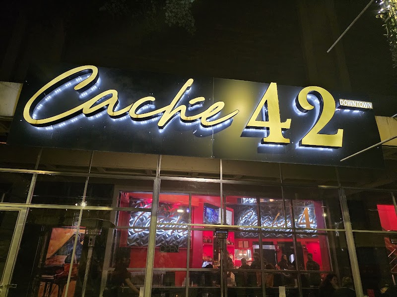 Cache 42 Downtown Express Lounge