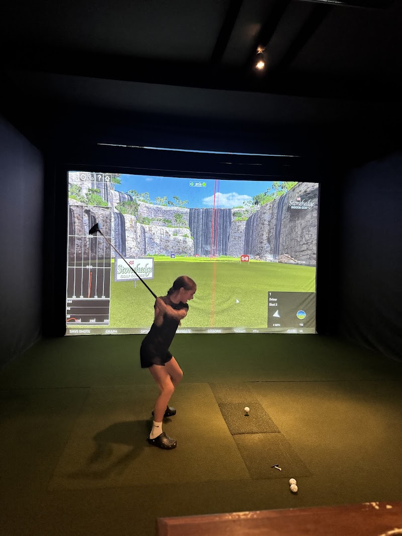 Stonehedge Indoor Golf