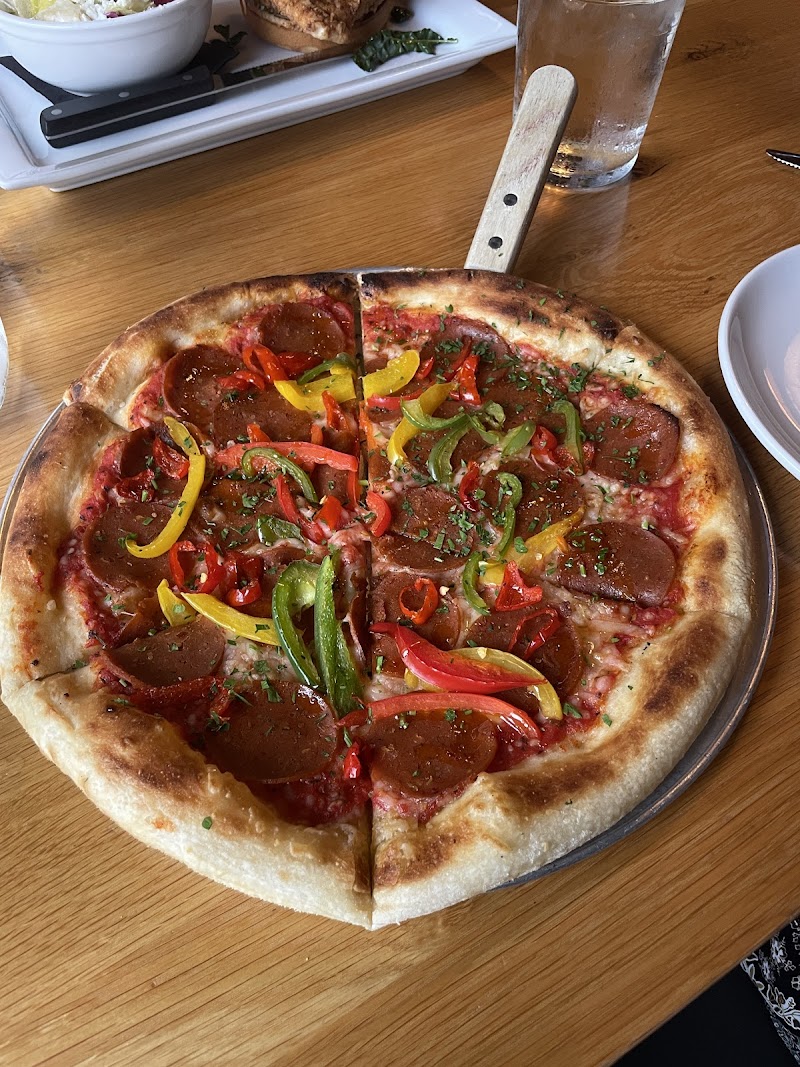 Harvest Bar + Kitchen - Brewery District