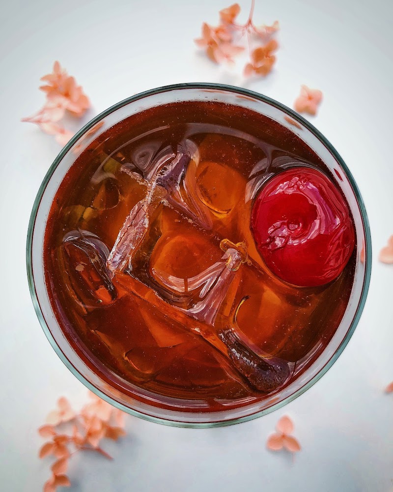 Pollen Coffee + Flower Shop