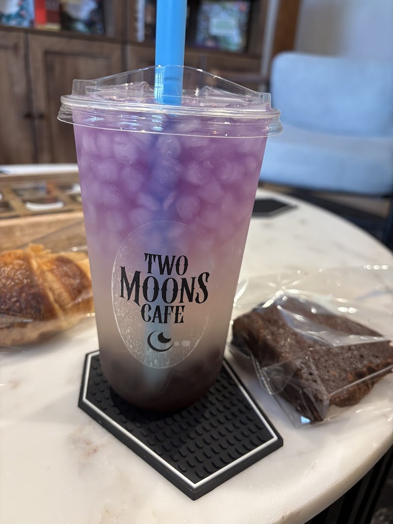 Two Moons Coffee & Curiosities