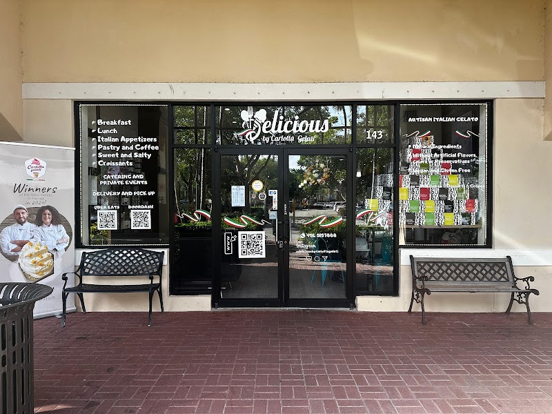 Delicious by Carlotta Gelati