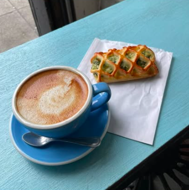 Cafe Suspiro - coffee, records, and books!