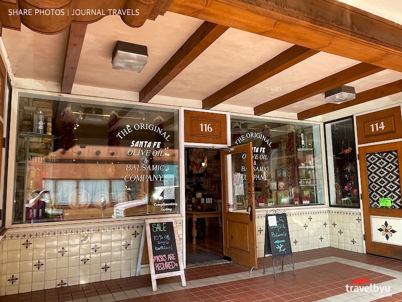 Santa Fe Olive Oil Tasting Counter, Ice Cream and Cook Shop