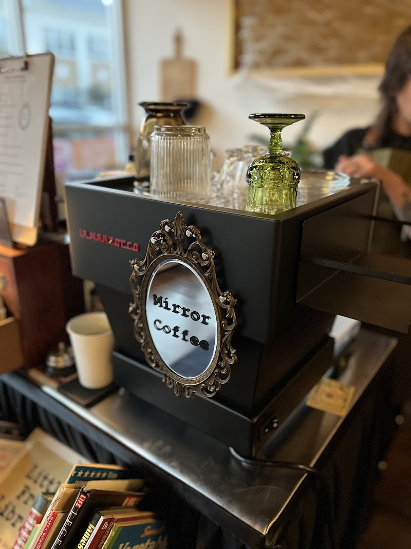 Mirror Coffee