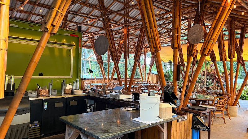 Hāna Farms Roadside Stand, Pizza Oven and Bakery
