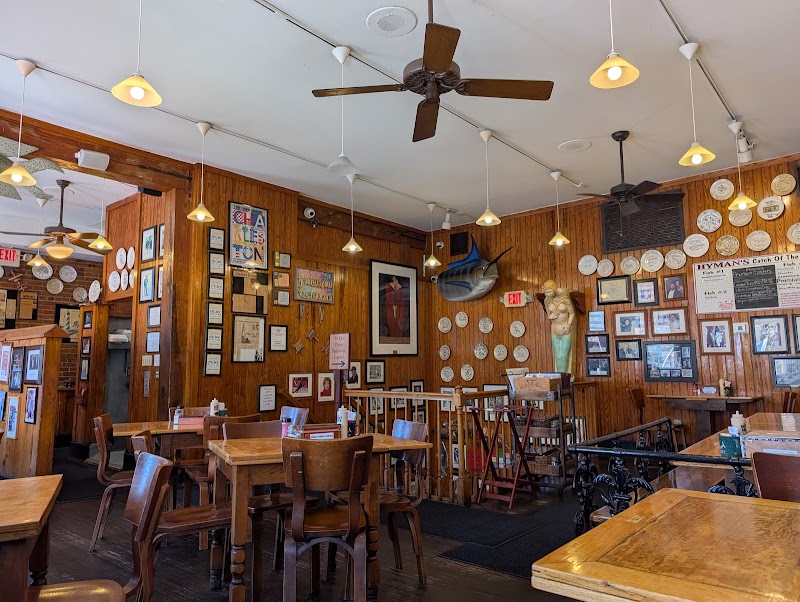 Hyman's Seafood
