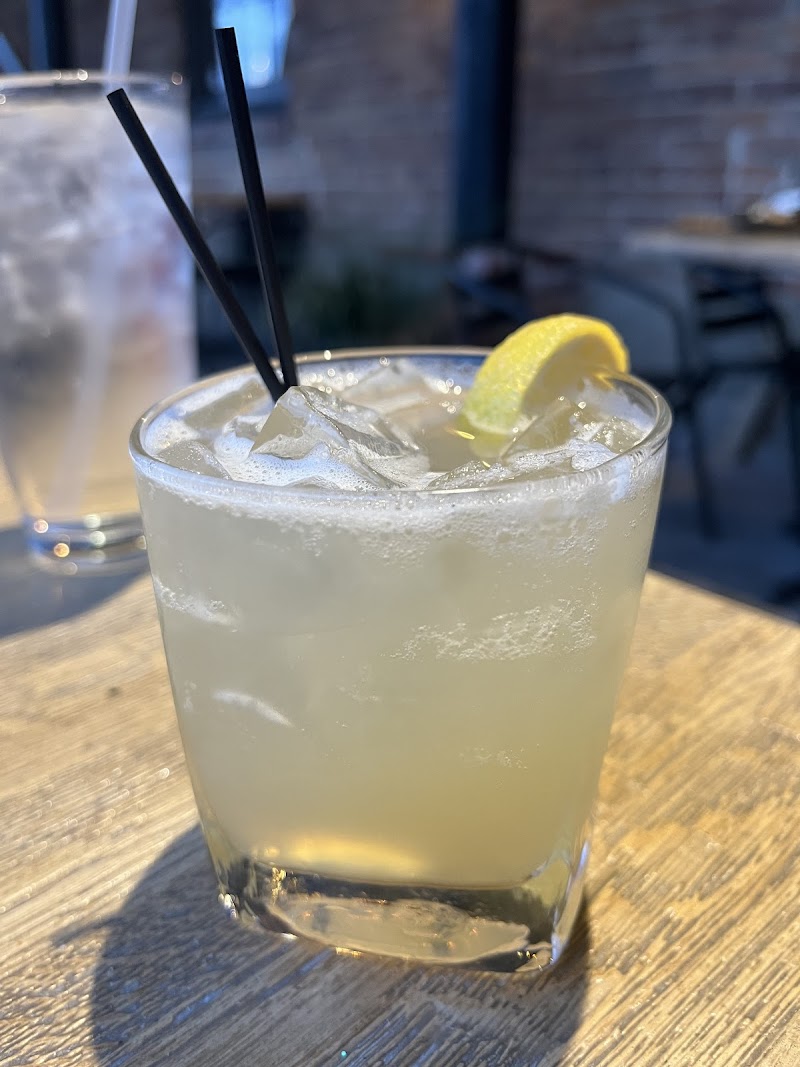 Avenue Pub - Downtown Tuscaloosa