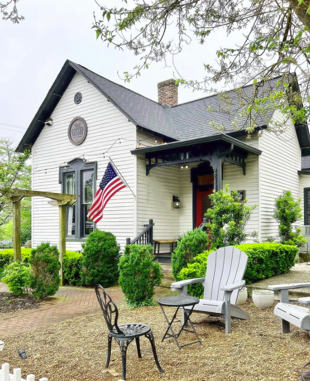 The Coffee House at Second and Bridge