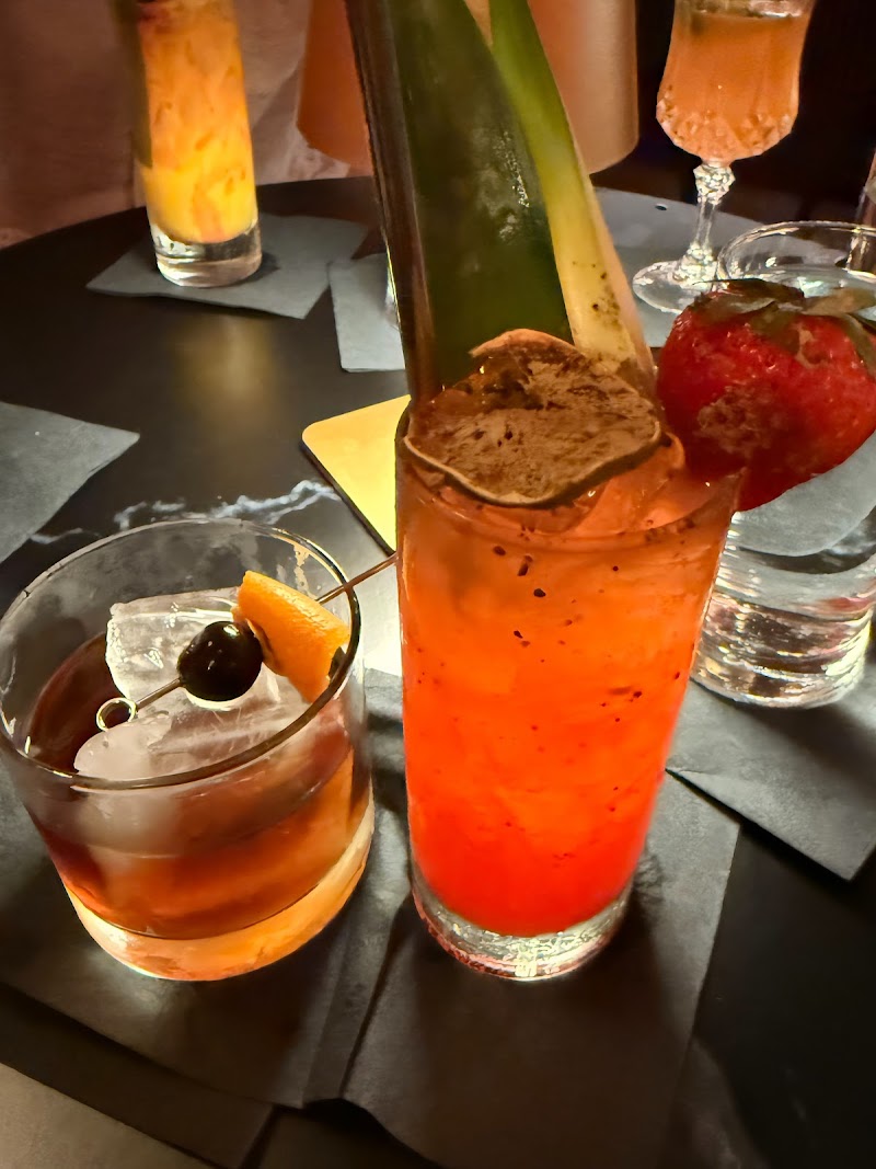 1928 Cocktails and Bites