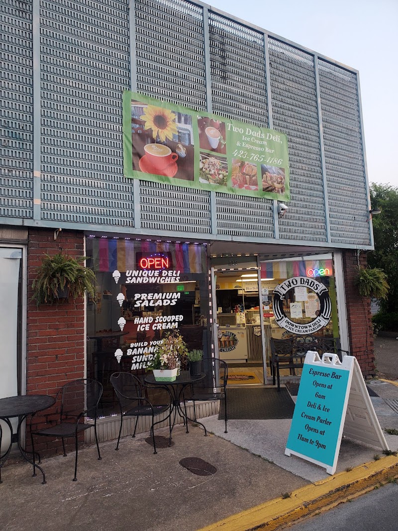 Two Dads DEli & Ice Cream