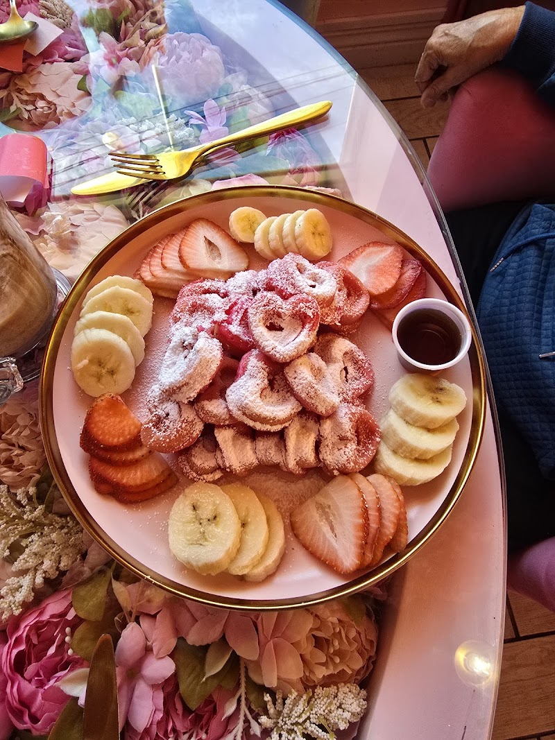 AMO the Pink Cafe in El Paso