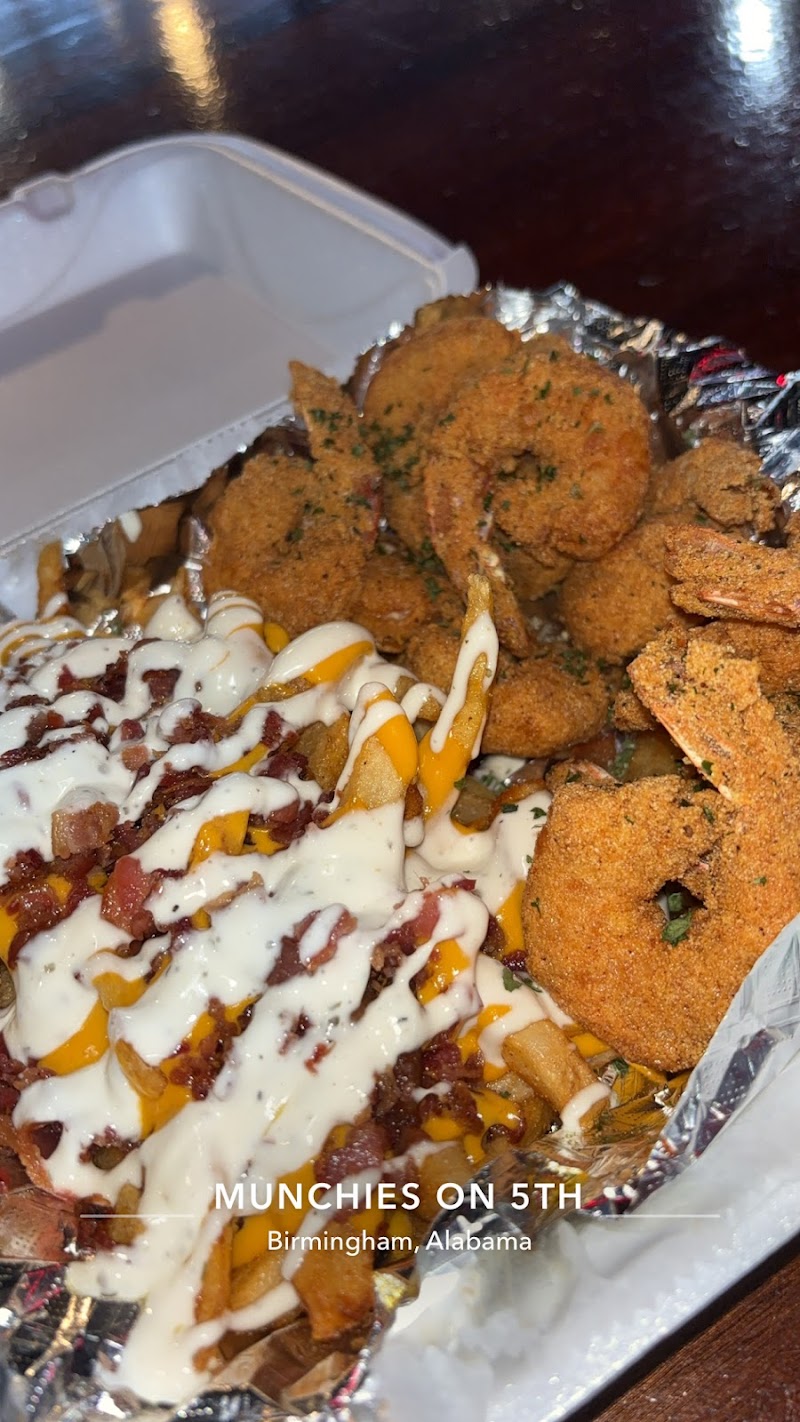 Munchie's on 5th