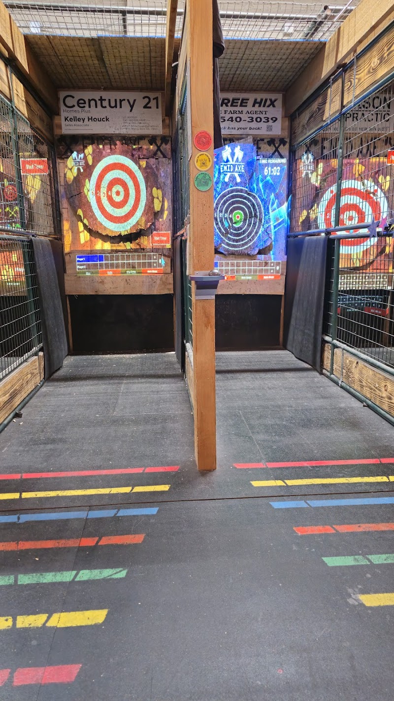 Enid Axe Throwing