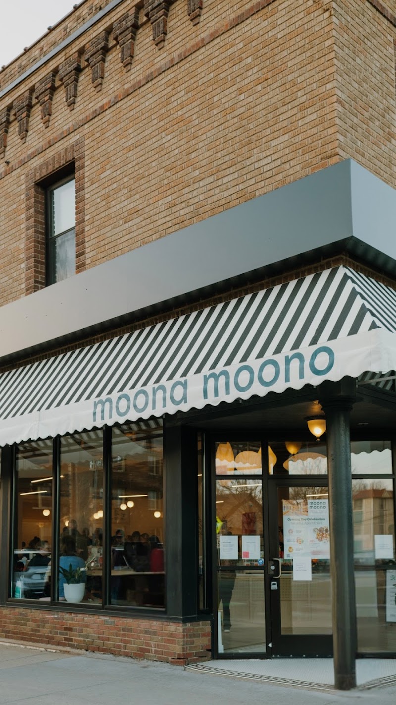 Moona Moono