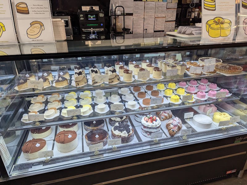 Cafe W & Bakery / Dessert