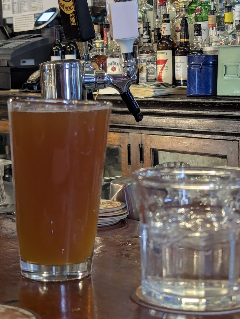 Michigan House Cafe and Brew Pub