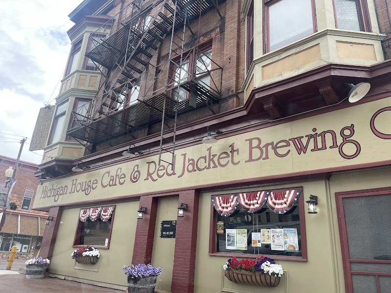 Michigan House Cafe and Brew Pub