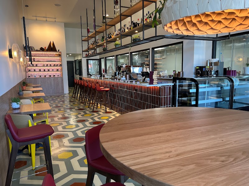 Cocoa Club by Pollinator Chocolate