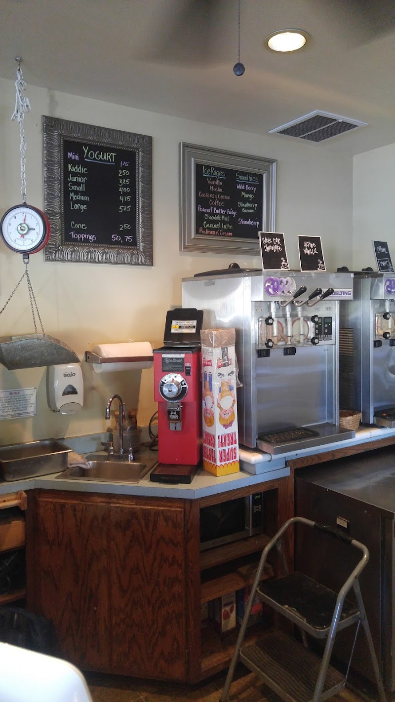 Browns Valley Yogurt & Expresso Bar