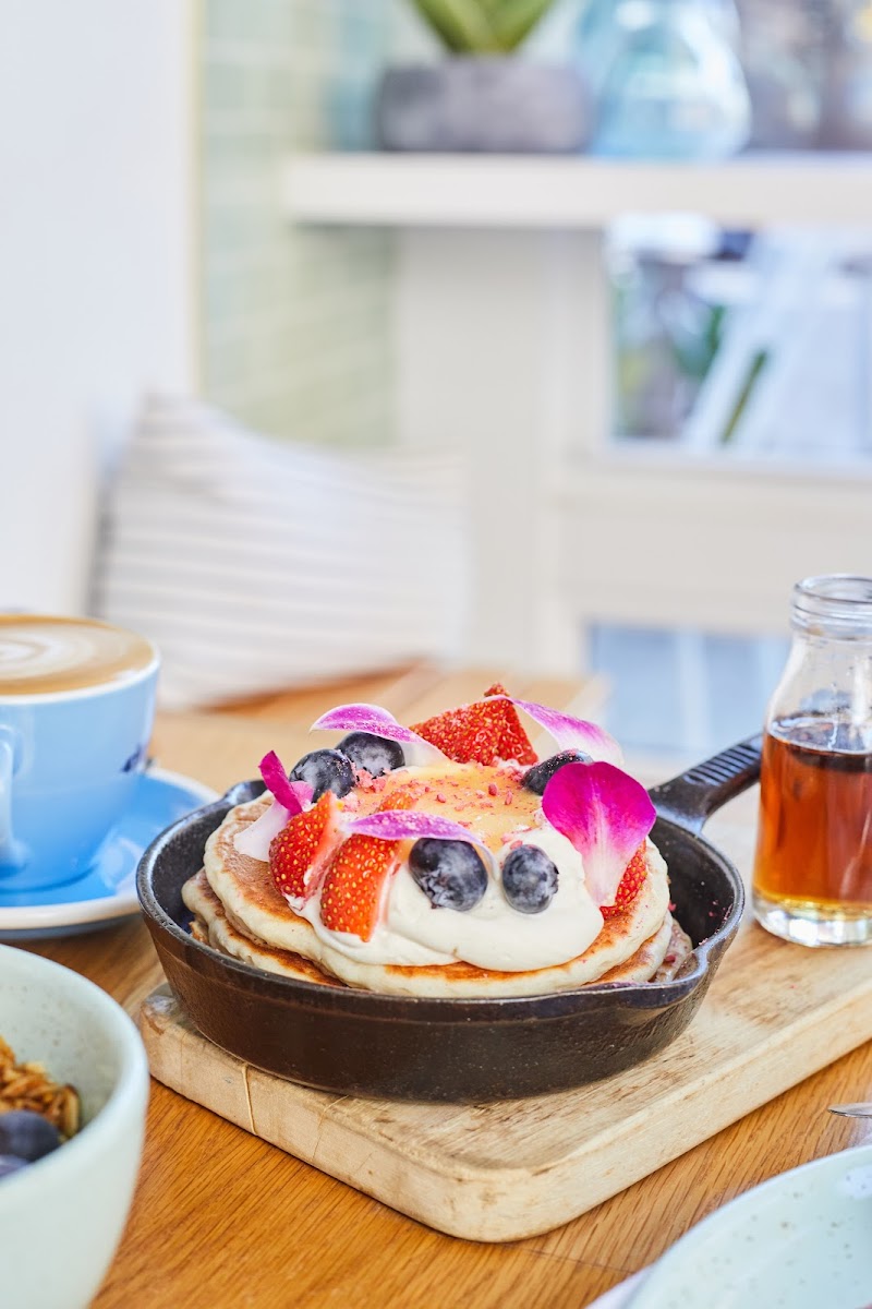 Bluestone Lane The Woodlands Cafe