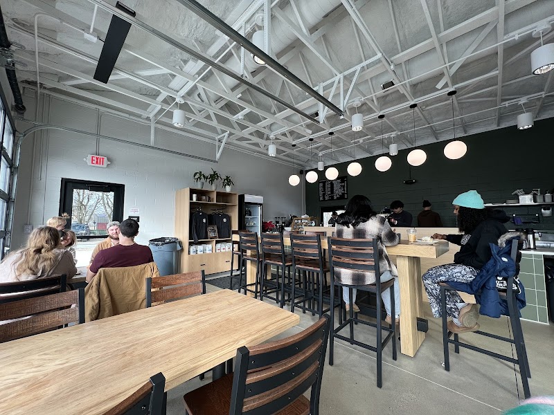 Grumpy‘s Coffee Garage